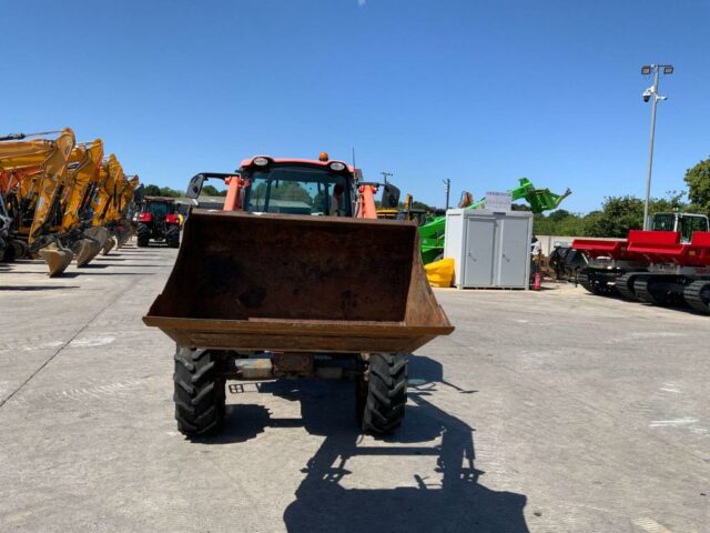 Kubota M7060 Tractor (ST23817)