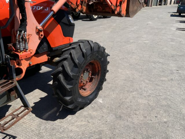 Kubota M7060 Tractor (ST23817)