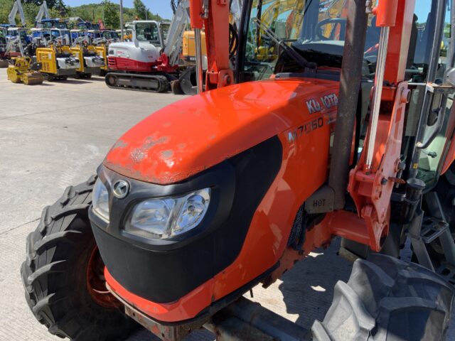 Kubota M7060 Tractor (ST23817)