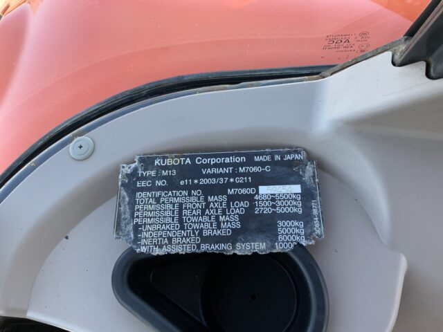 Kubota M7060 Tractor (ST23817)