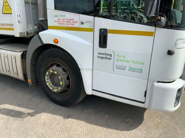 Mercedes Econic 2630 Refuse Bin Lorry (ST23870)