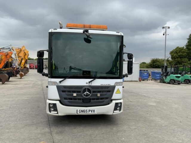 Mercedes Econic 2630 Refuse Truck (ST22875)