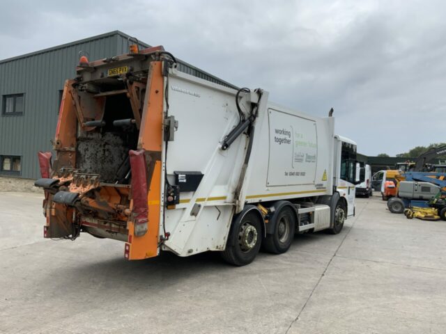Mercedes Econic 2630 Refuse Truck (ST22875)
