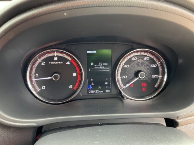Mitsubishi L200 Barbarian Double Cab Pickup (ST23995)