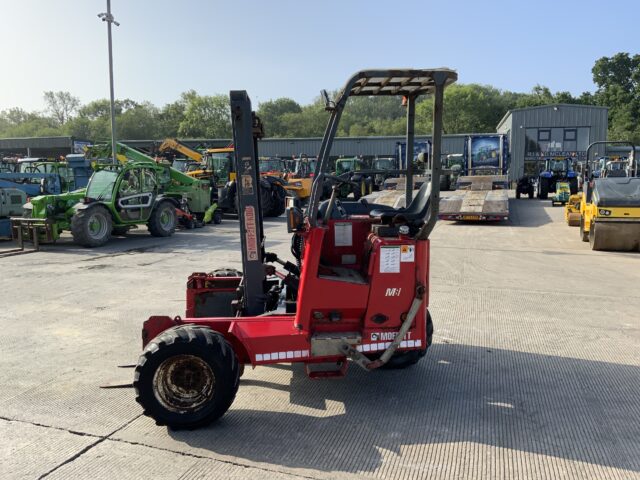 Moffett - K001 M8-25.3 Telehandler (ST24020)