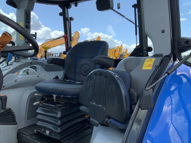 New Holland T5.95 Tractor (ST23758)