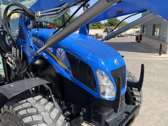 New Holland T5.95 Tractor (ST23761)