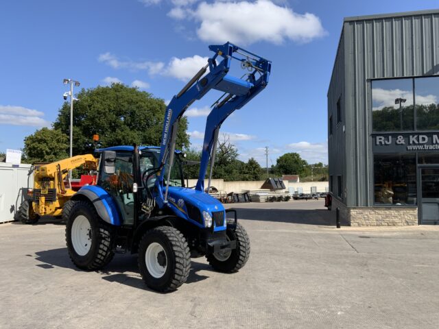 New Holland T5.95 Tractor (ST23761)