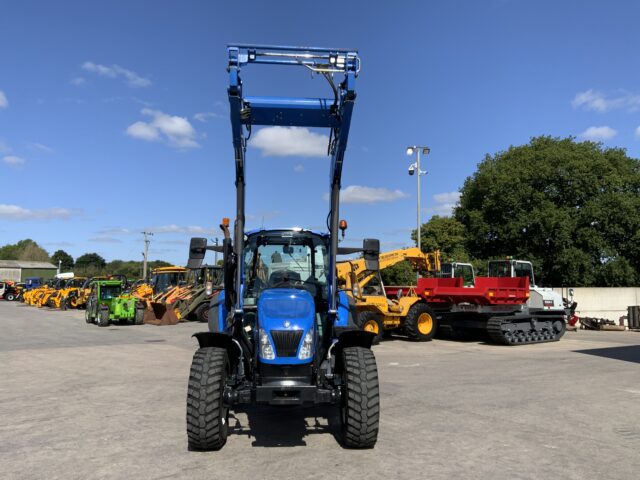 New Holland T5.95 Tractor (ST23761)