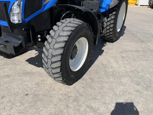 New Holland T5.95 Tractor (ST23761)