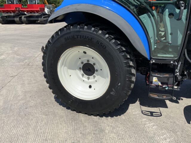 New Holland T5.95 Tractor (ST23762)