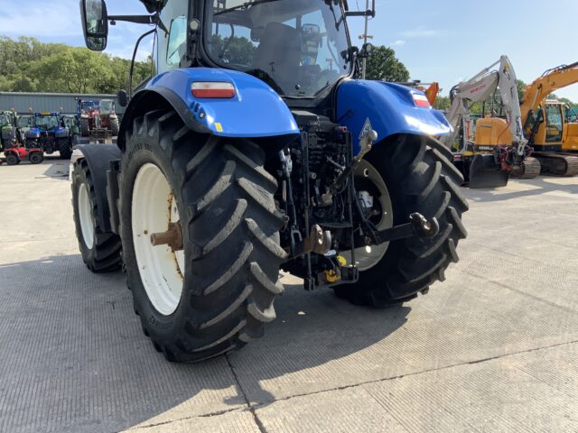 New Holland T7.225 Auto Command (ST23808)