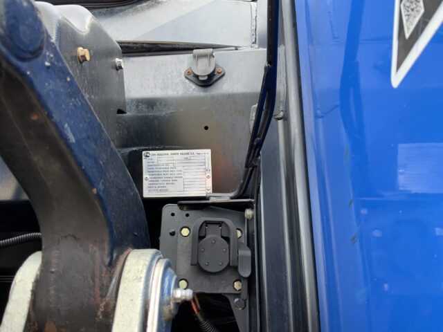 New Holland T7.225 Auto Command (ST23808)