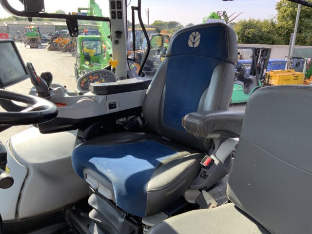 New Holland T7.225 Auto Command (ST23808)
