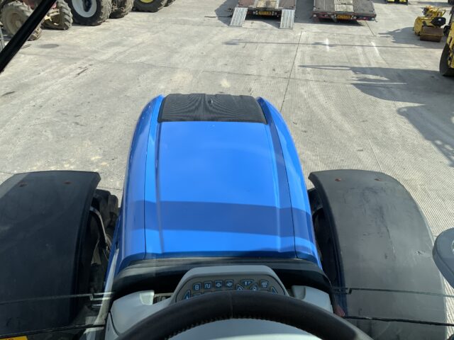 New Holland T7.225 Auto Command (ST23808)