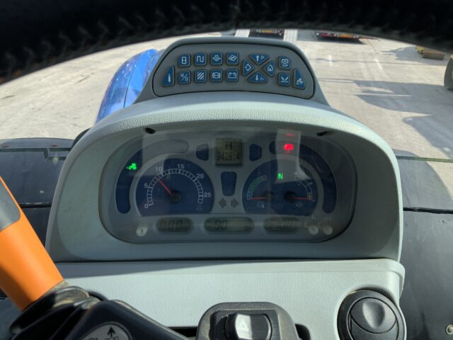 New Holland T7.225 Auto Command (ST23808)