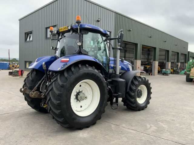 new-holland-t7-270-blue-power-tractor-st23715-img-6908-1280x960