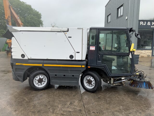 Schmidt Compact 200 Sweeper (ST22470)