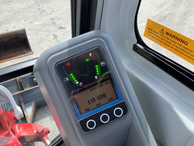 Takeuchi TB216 Digger (ST23359)