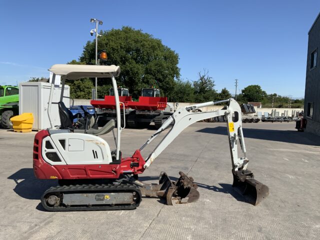 Takeuchi TB216 Digger (ST23859)