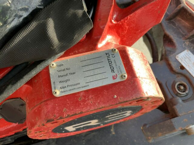 Takeuchi TB290 Digger With Rototilt (ST22482)