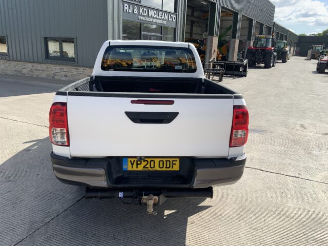 Toyota Hilux Truck (ST23975)