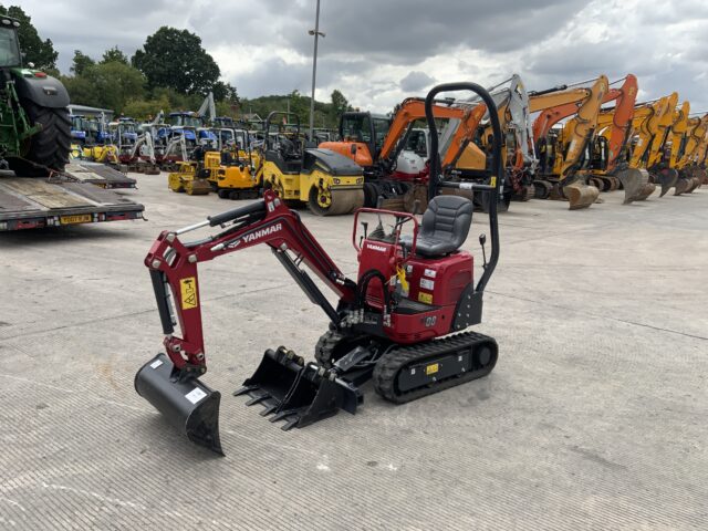 Unused Yanmar SV08 Micro Digger (ST23911)