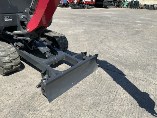Unused Yanmar SV15 VT Digger (ST23922)