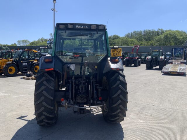 Valtra 6750 Tractor (ST23720)