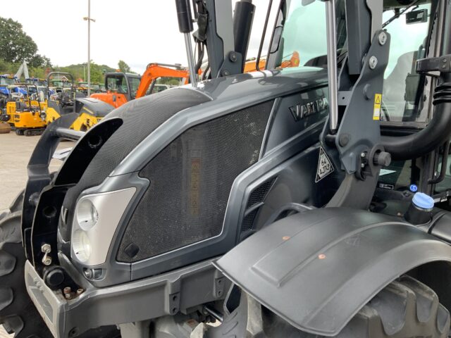 Valtra N103 Hi tech (ST23719)