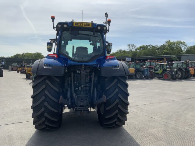 Valtra T195 Versu Tractor (ST23736)
