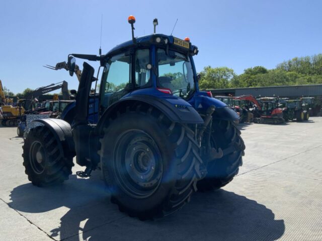 Valtra T234 Direct Twin Track Reverse Drive Tractor (ST23213)