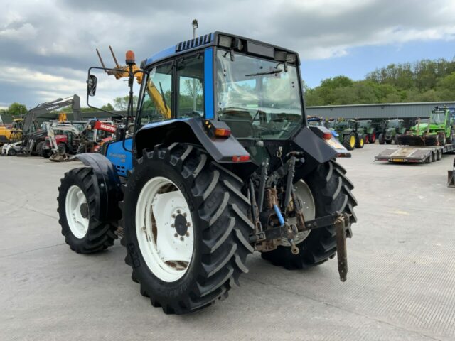Valtra/Valmet 6800 Tractor (ST23222)