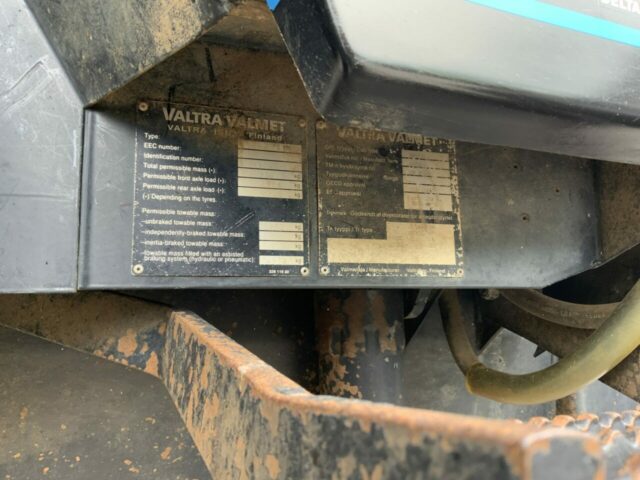 Valtra/Valmet 6800 Tractor (ST23222)