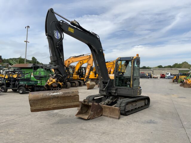 Volvo ECR88D - Complete With Engcon Tiltrotator (ST23714)
