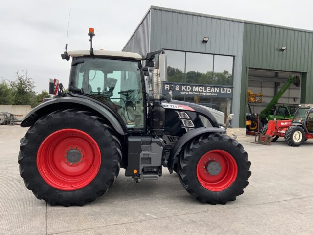 Fendt S4 724 Profi Plus Tractor (ST24141)