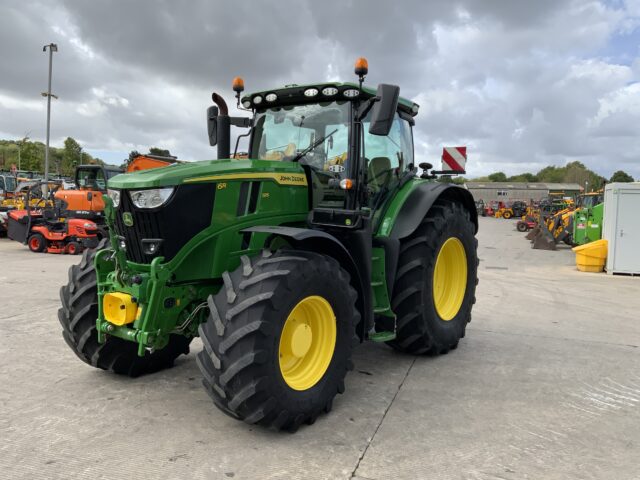 John Deere 6R195 Ultimate Edition (ST24288)