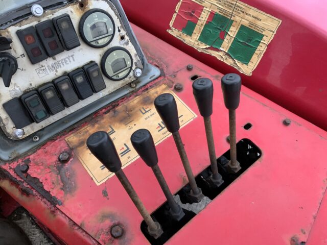 Moffett M8.25.3 Fork Lift (ST24018)