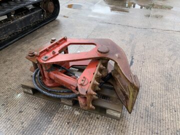 Digbits Concrete Crusher