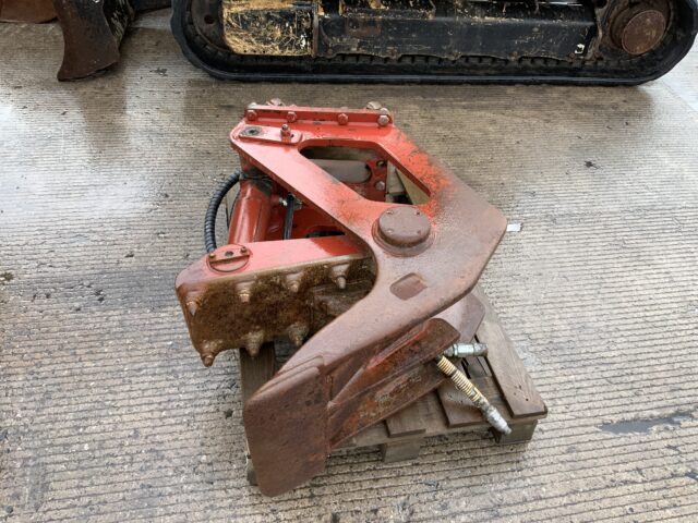 Digbits Concrete Crusher