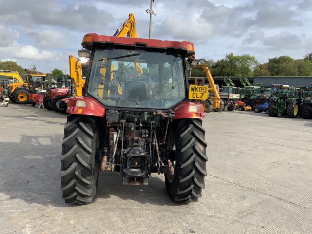 Case JXU 105 Tractor (ST23938)