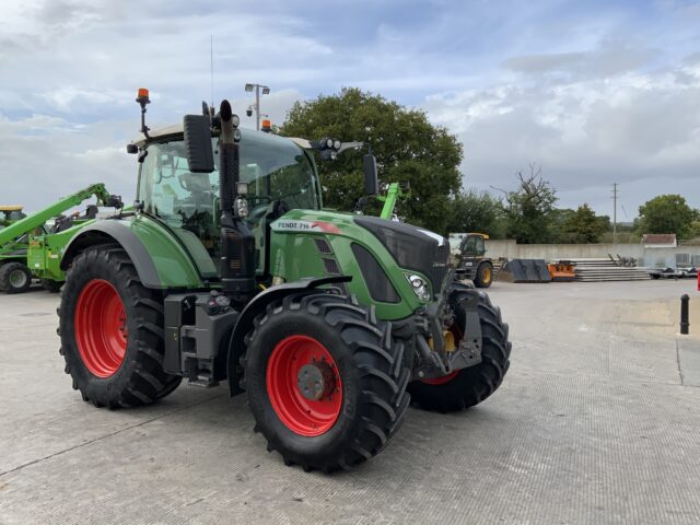 Fendt 716 Profi Plus Tractor (ST23855)