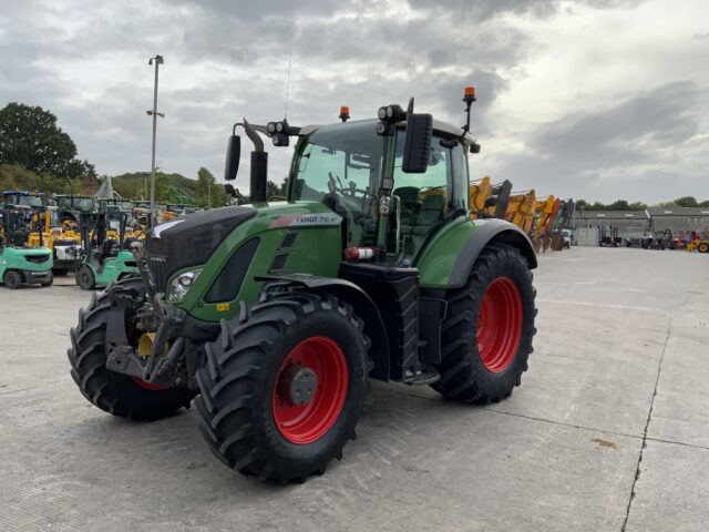 Fendt 716 Profi Plus Tractor (ST23855)