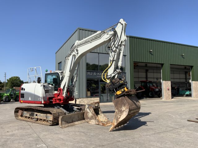 Takeuchi TB2150 Fitted with ENGCON Tilt Rotator (ST23965)