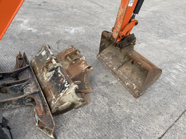 Hitachi Zaxis 19-6 CR Digger (ST24050)
