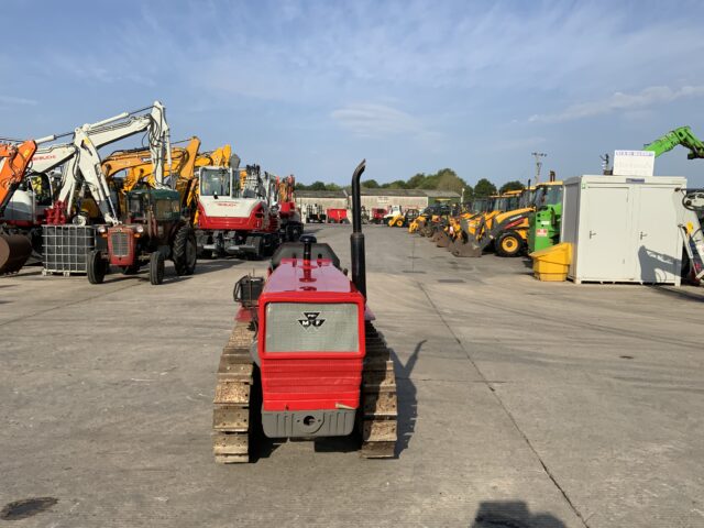 Massey Ferguson 124C Tracked crawler