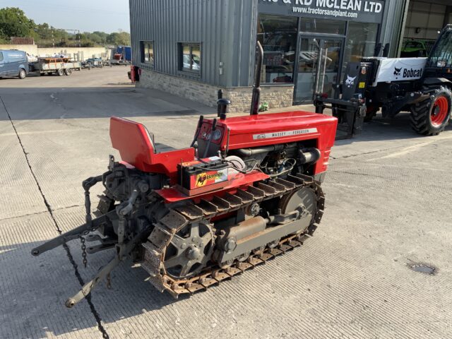 Massey Ferguson 124C Tracked crawler