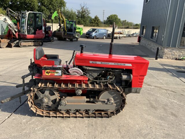 Massey Ferguson 124C Tracked crawler