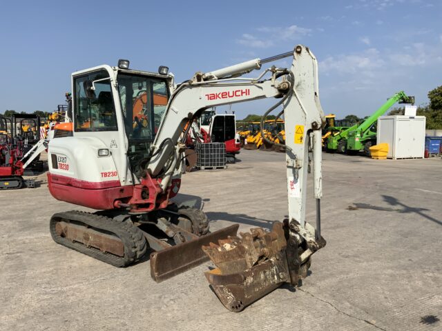 Takeuchi TB230 Digger (ST24109)