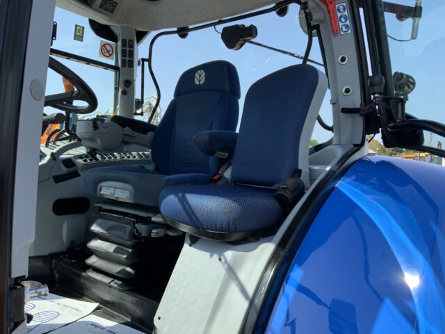 New Holland T7.245 Tractor (ST24115)